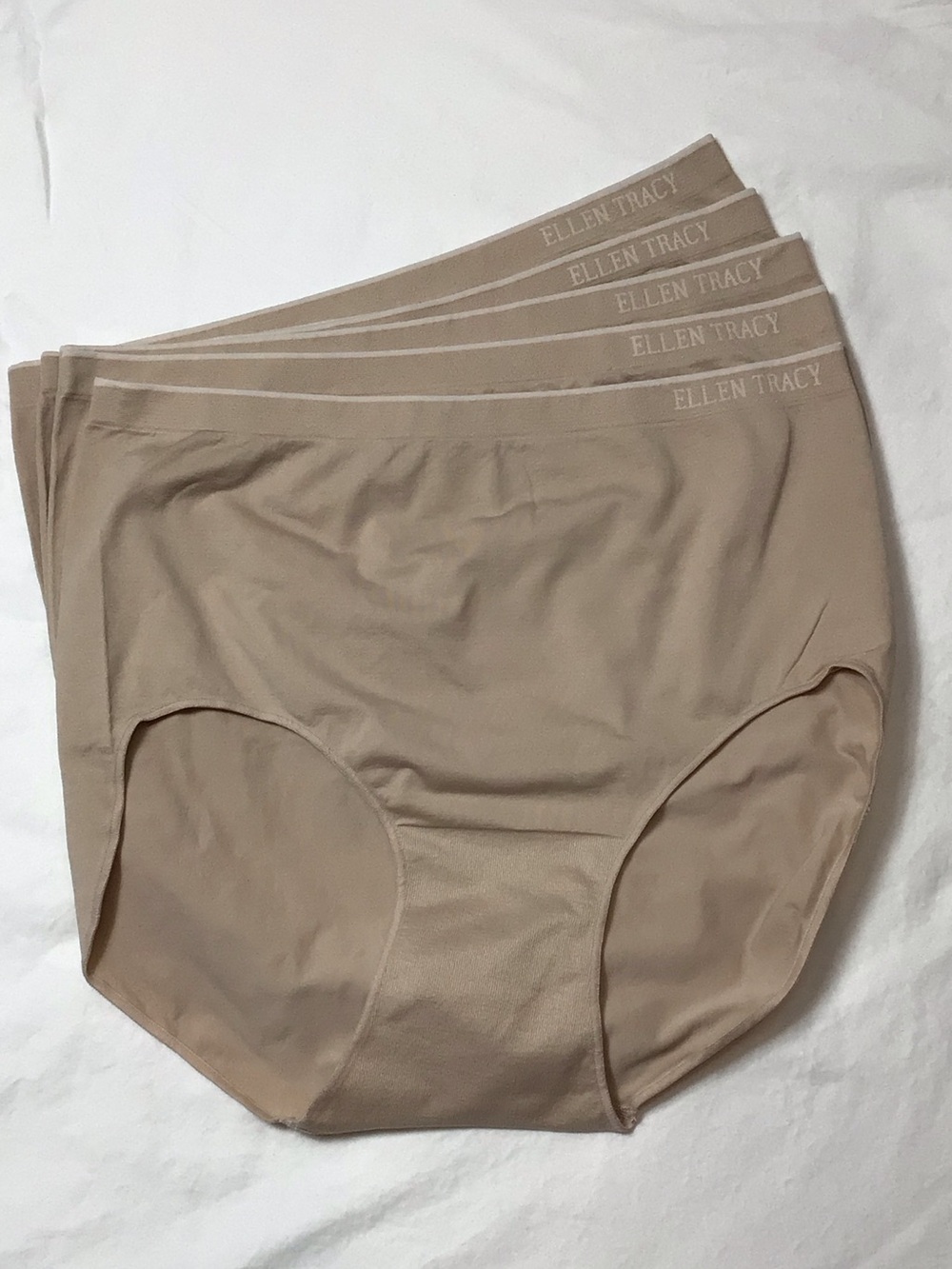 Ellen Tracy Seamless Briefs in Nude (Set of 5) XXL/9 🆕